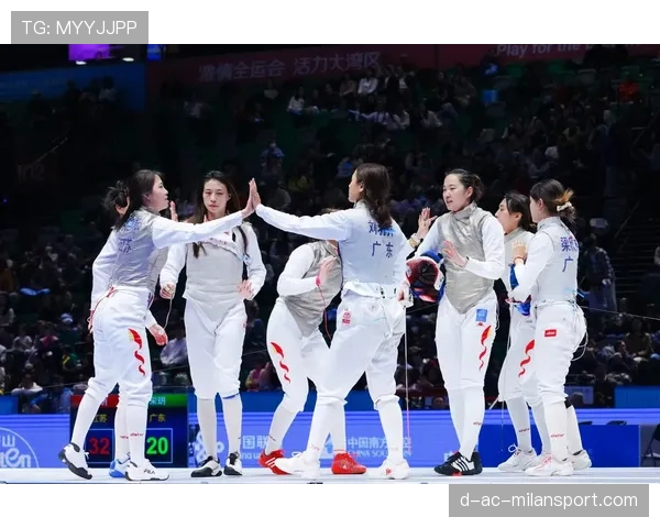 击剑世界杯:中国女重个人赛收获铜牌,击剑女子团体决赛 击剑世界杯:中国女重个人赛收获铜牌,击剑女子团体决赛